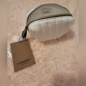 Burberry baby cosmetic bag